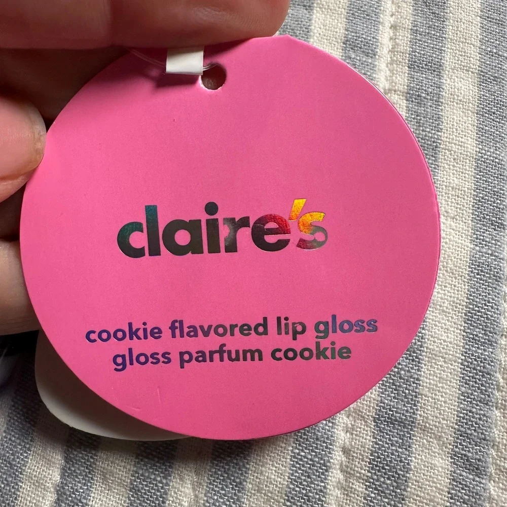 Claires Cookie Flavored Lip Gloss Keychain‎ Cat Pom Pom Purple Pink 64972-3 NEW